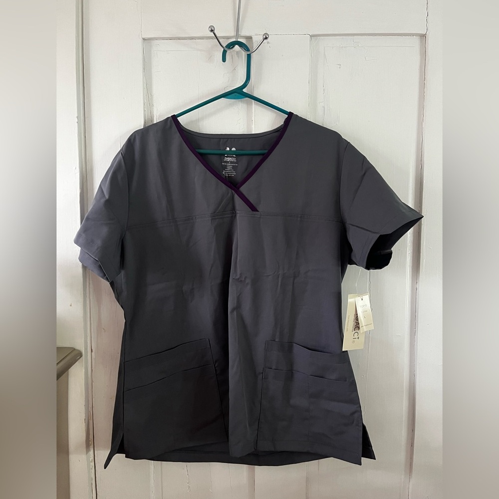 Dagacci Gray Scrub Top with Purple Trim